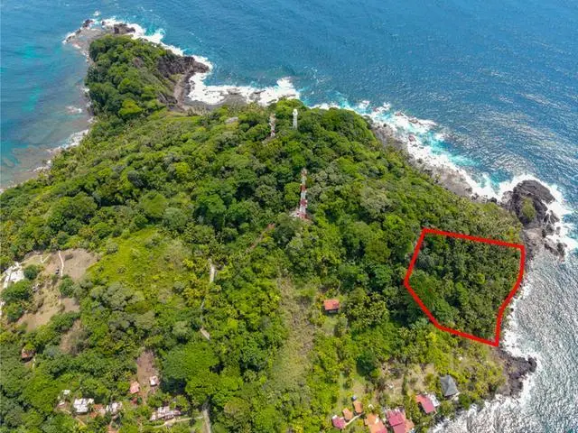 Colón, Portobelo, Isla Grande - Photo 20