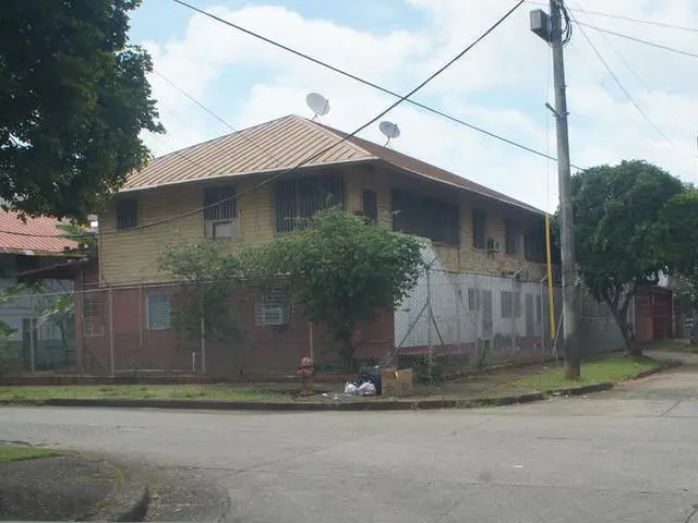 Colòn Calle Sexta Margarita, Oeste Casa 367 - Photo 17