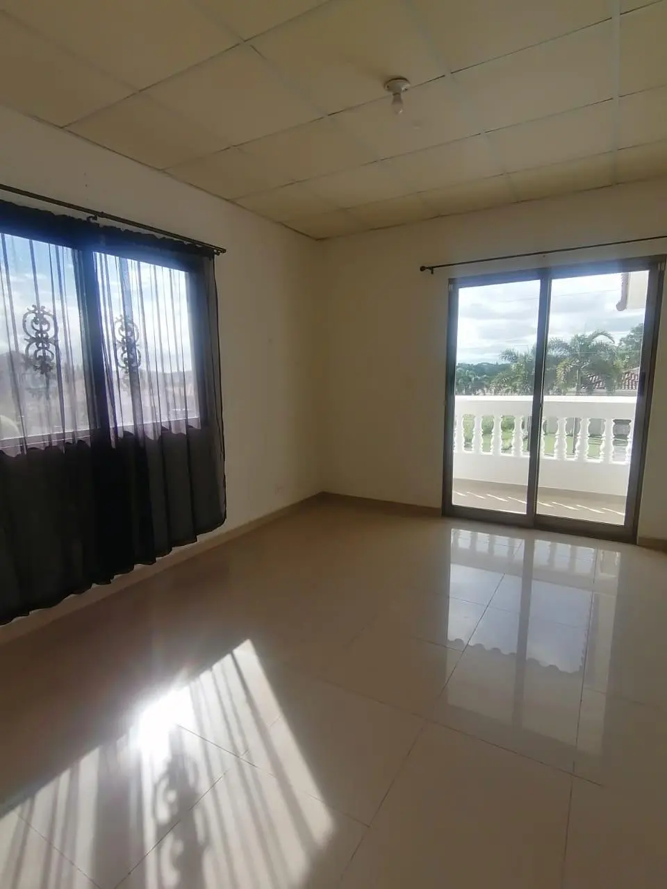 San Antonio, David - Photo 3