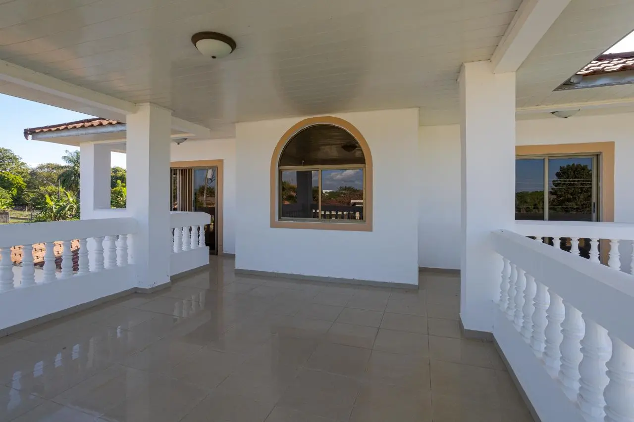 San Antonio, David - Photo 18