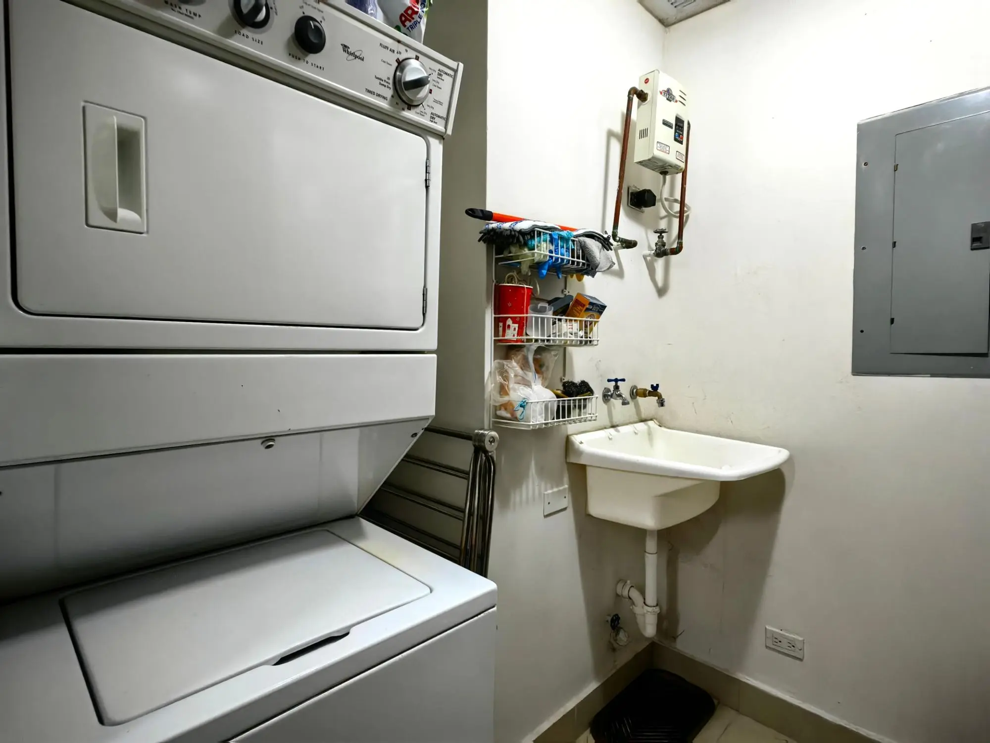 Calle Punta Chiriquí #3801 - Photo 13