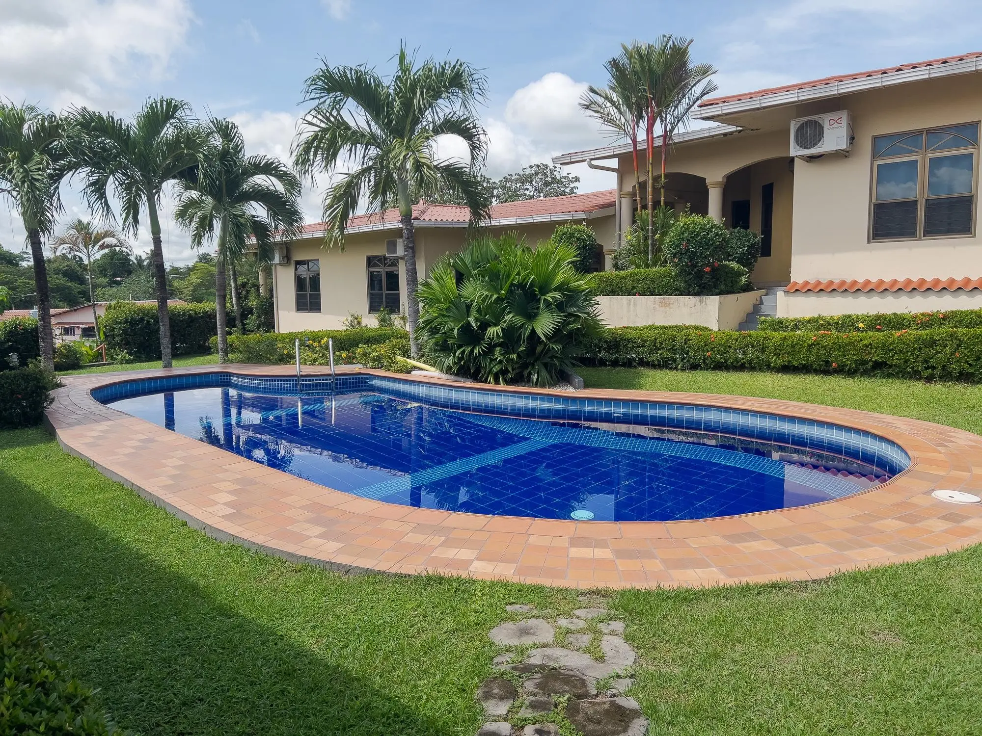 cuesta del sol, david #apt no.16