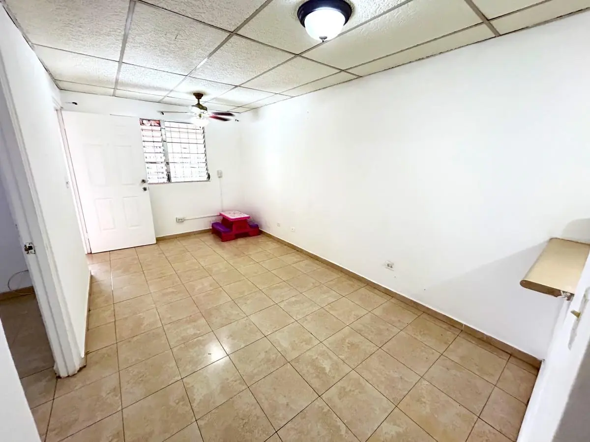 Residencial Villas Del Carmen, Calle 8va. #g-27 - Photo 4