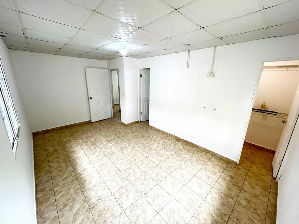 Residencial Villas Del Carmen, Calle 8va. #g-27 - Photo 7