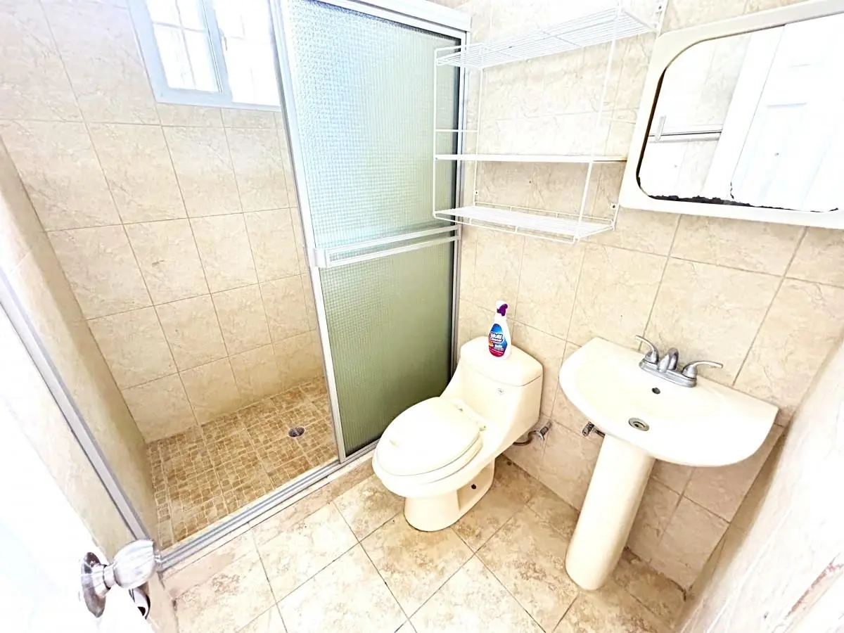 Residencial Villas Del Carmen, Calle 8va. #g-27 - Photo 8