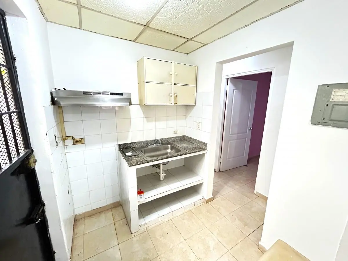 Residencial Villas Del Carmen, Calle 8va. #g-27 - Photo 5