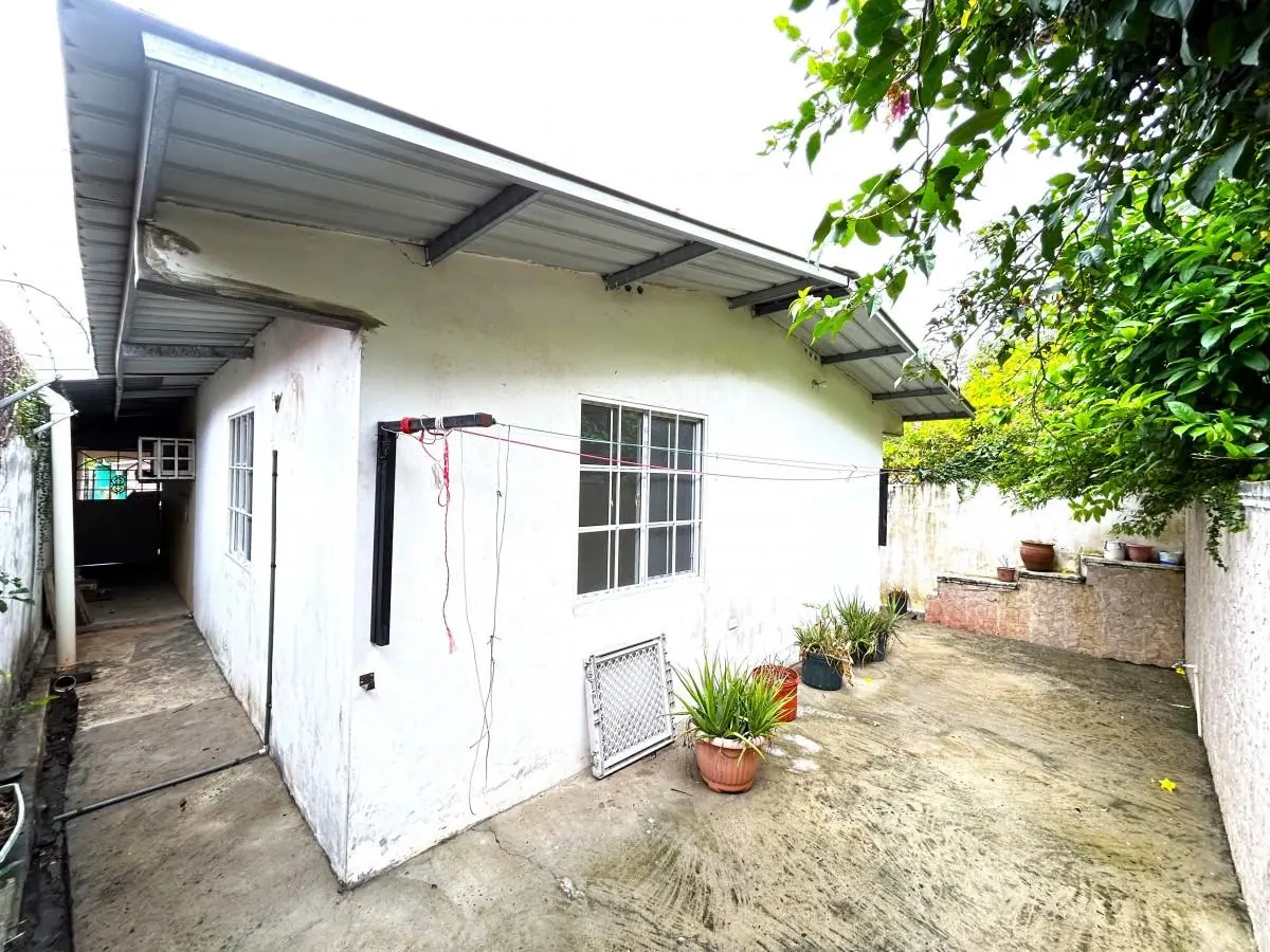 Residencial Villas Del Carmen, Calle 8va. #g-27 - Photo 6