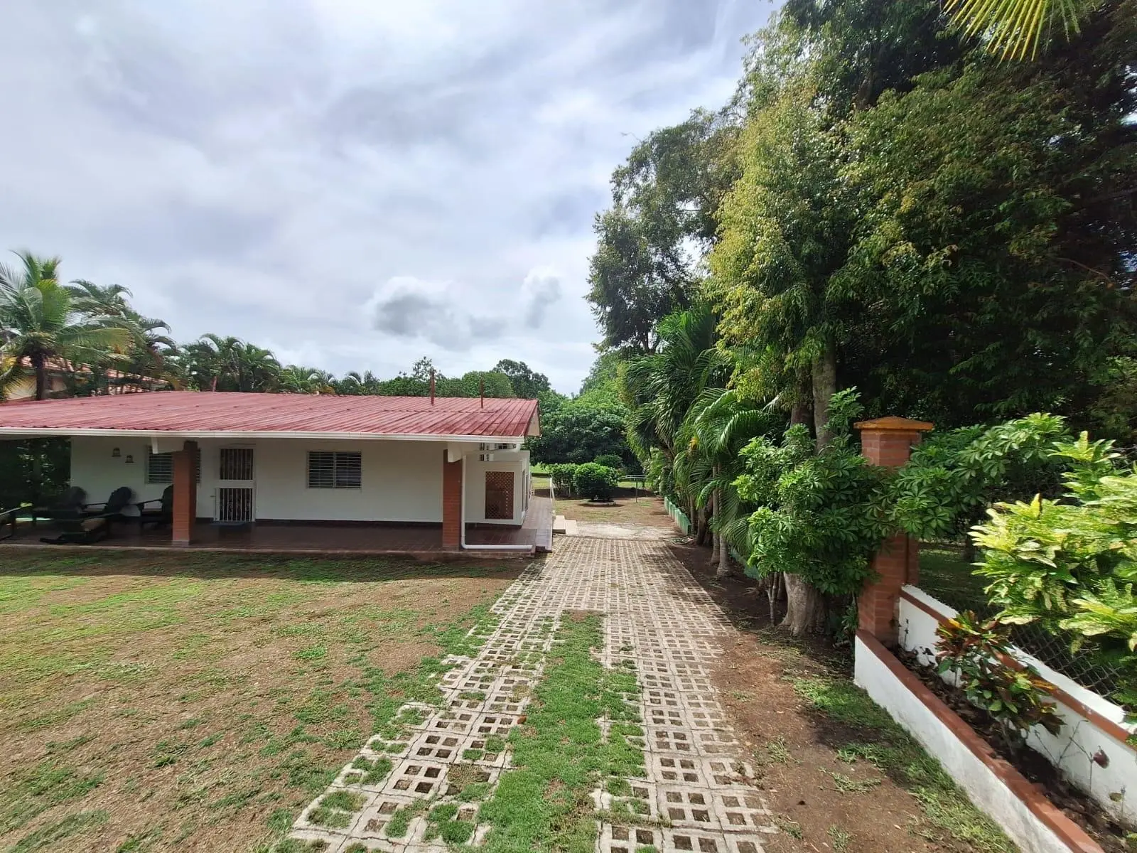 vía principal de playa corona, lote 27 #casa 27