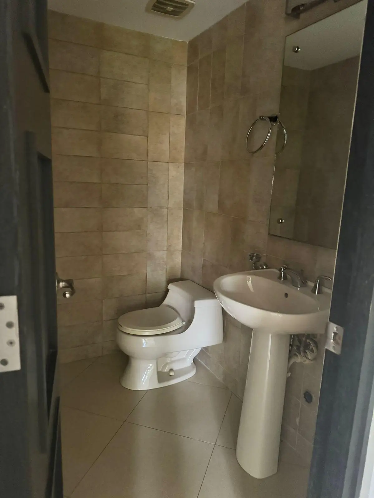 Ph Embassy Club #3-g - Photo 13