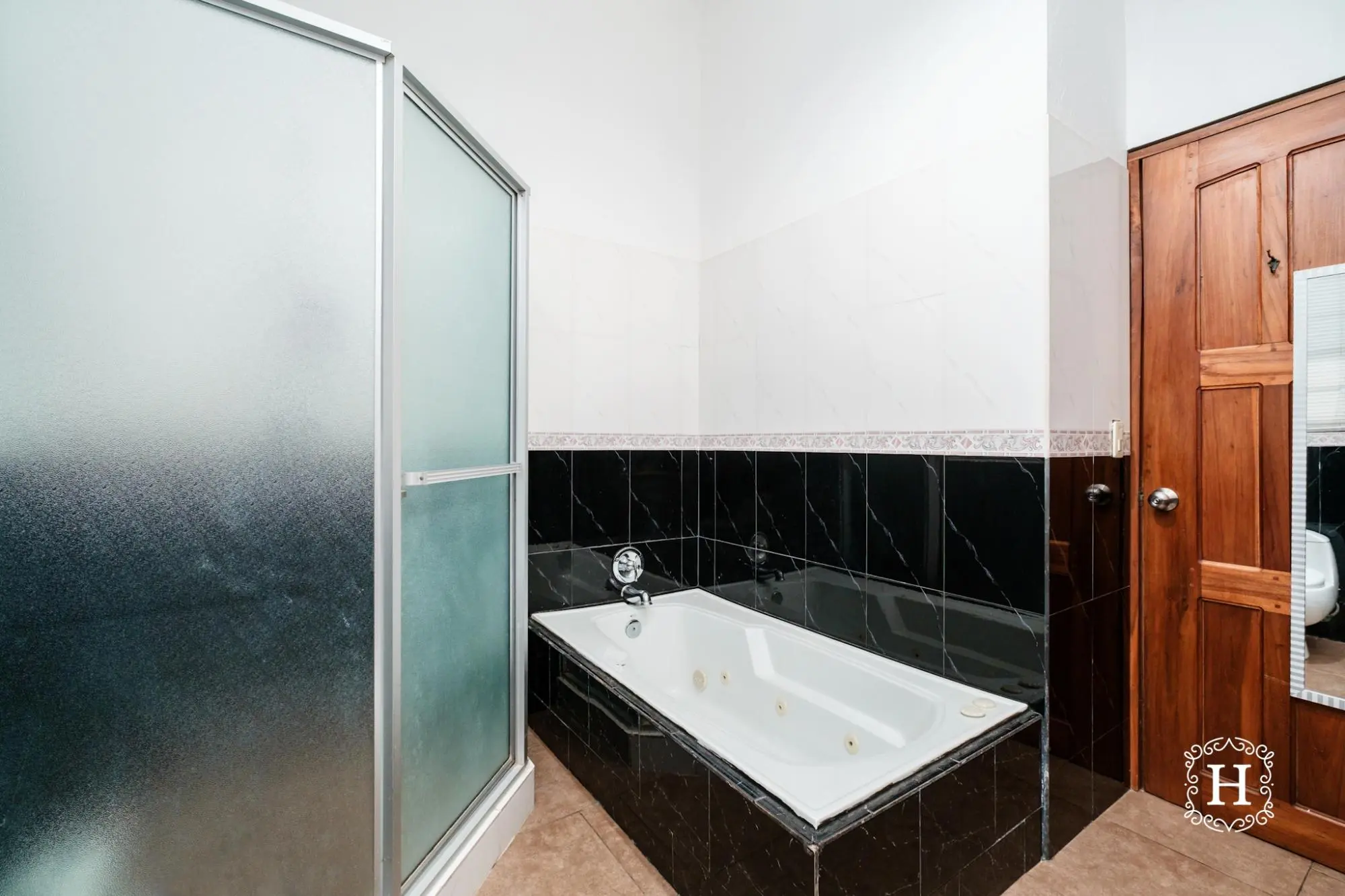 Avenue Morazan #19 - Photo 16