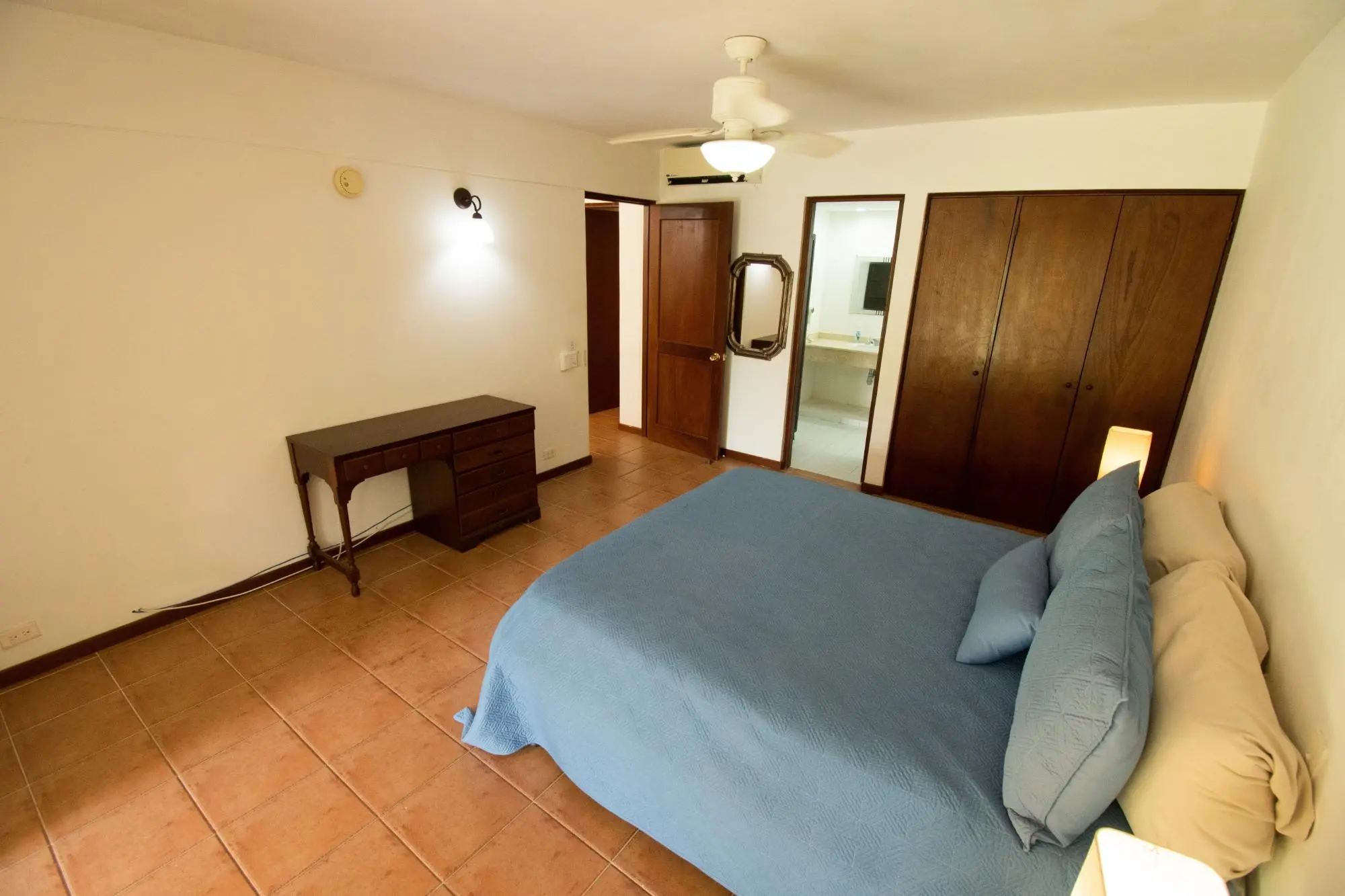 Raqueta 3 - Photo 34