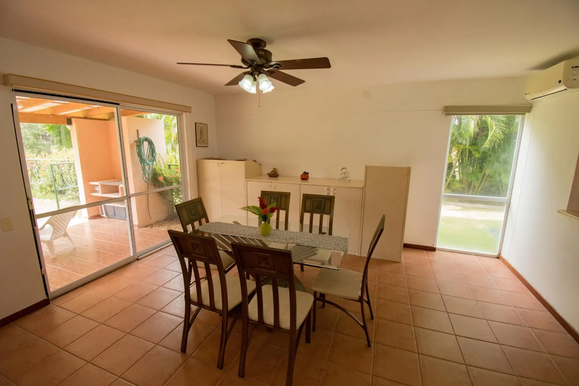 Raqueta 3 - Photo 13