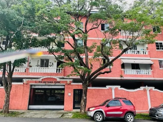 p.h. betania park, camino real betania #9 piso 1