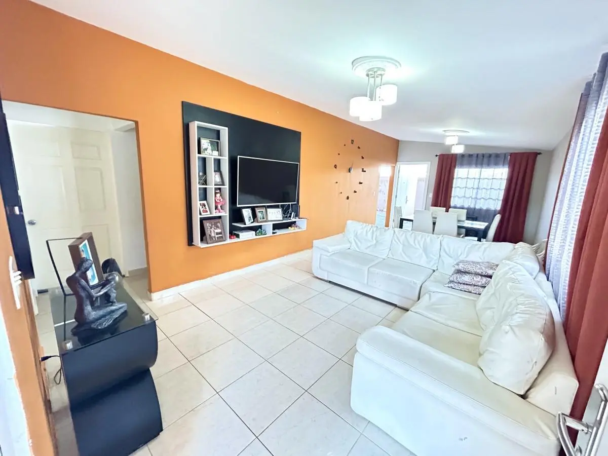 Colinas Del Oeste, Calle 8va. #no. 408 - Photo 40