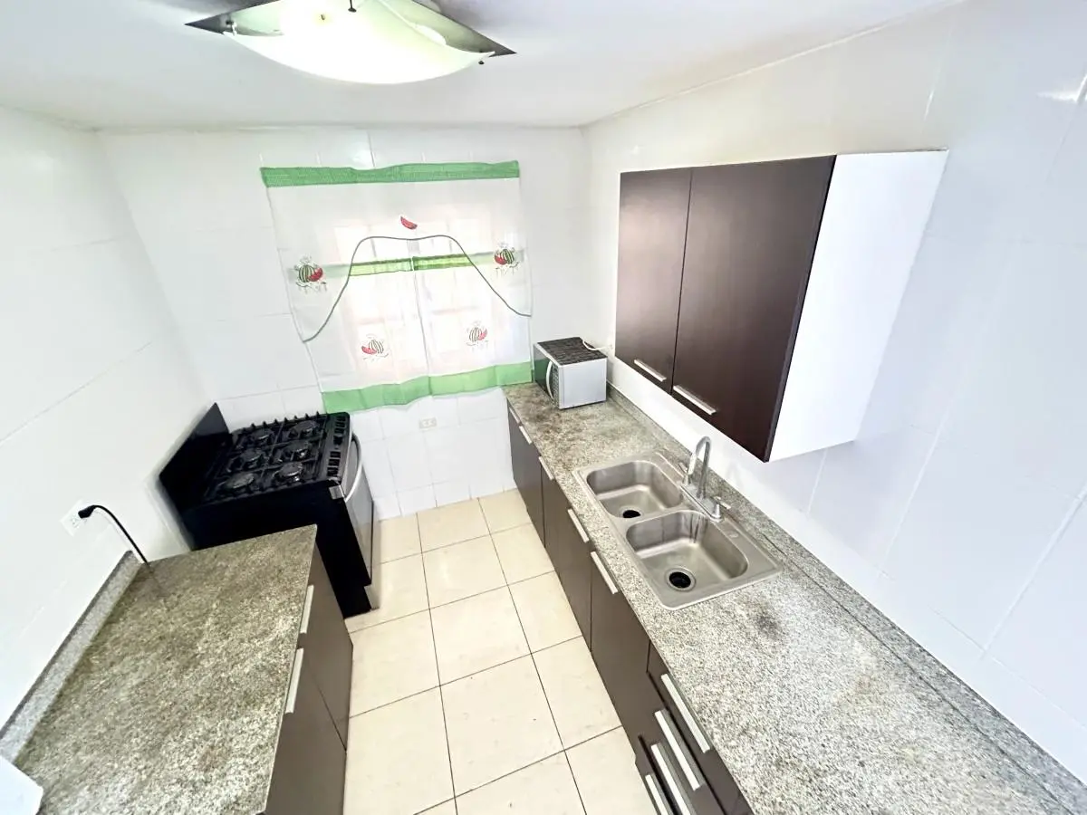 Colinas Del Oeste, Calle 8va. #no. 408 - Photo 14