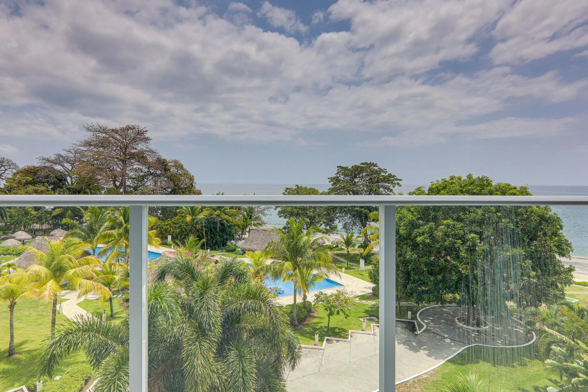 Bijao Beach Club And Residences #3a - Photo 9