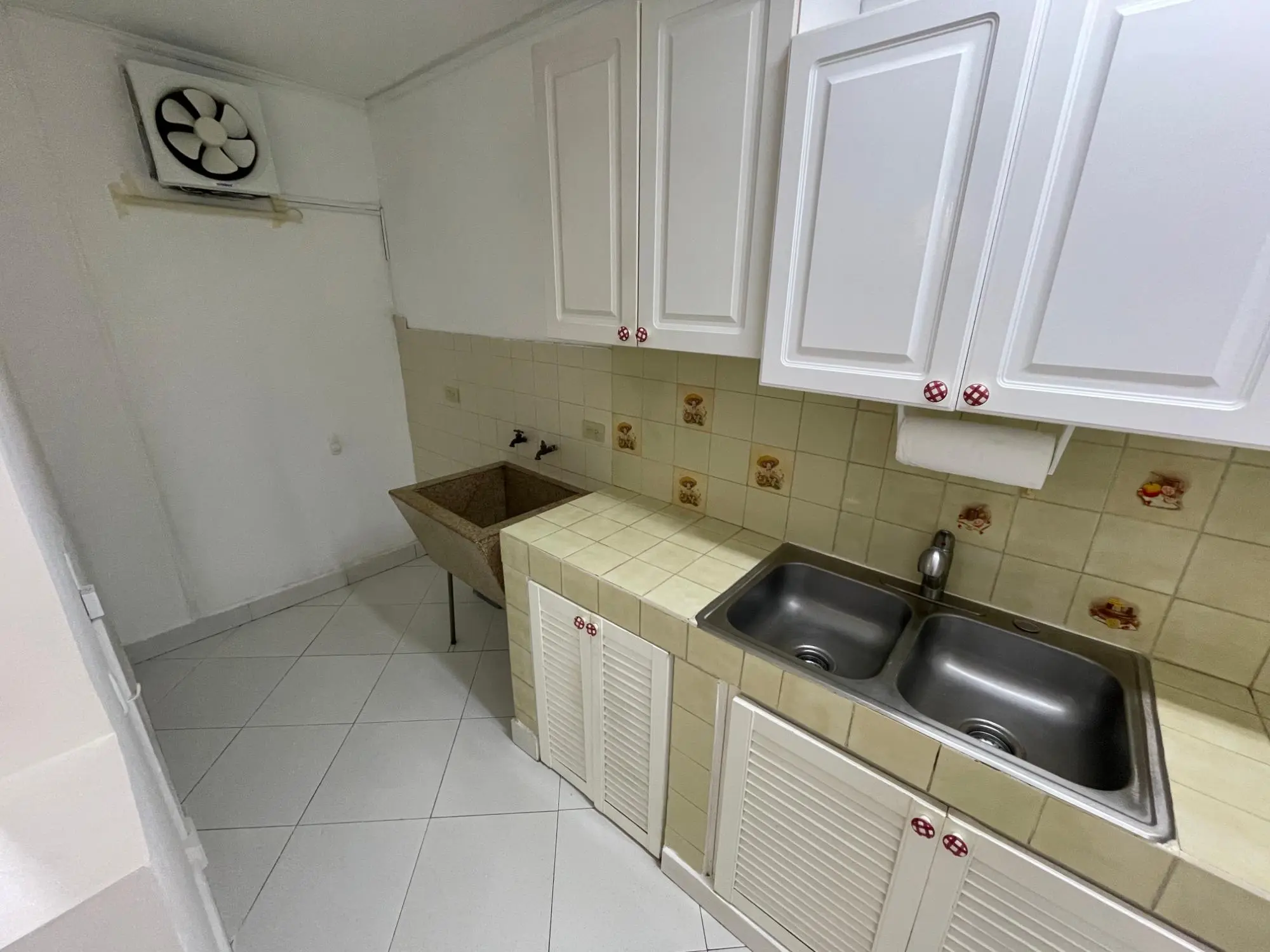 Edificio Juan Pablo Ii, Carrasquilla (calle 65c) #2 - Photo 11