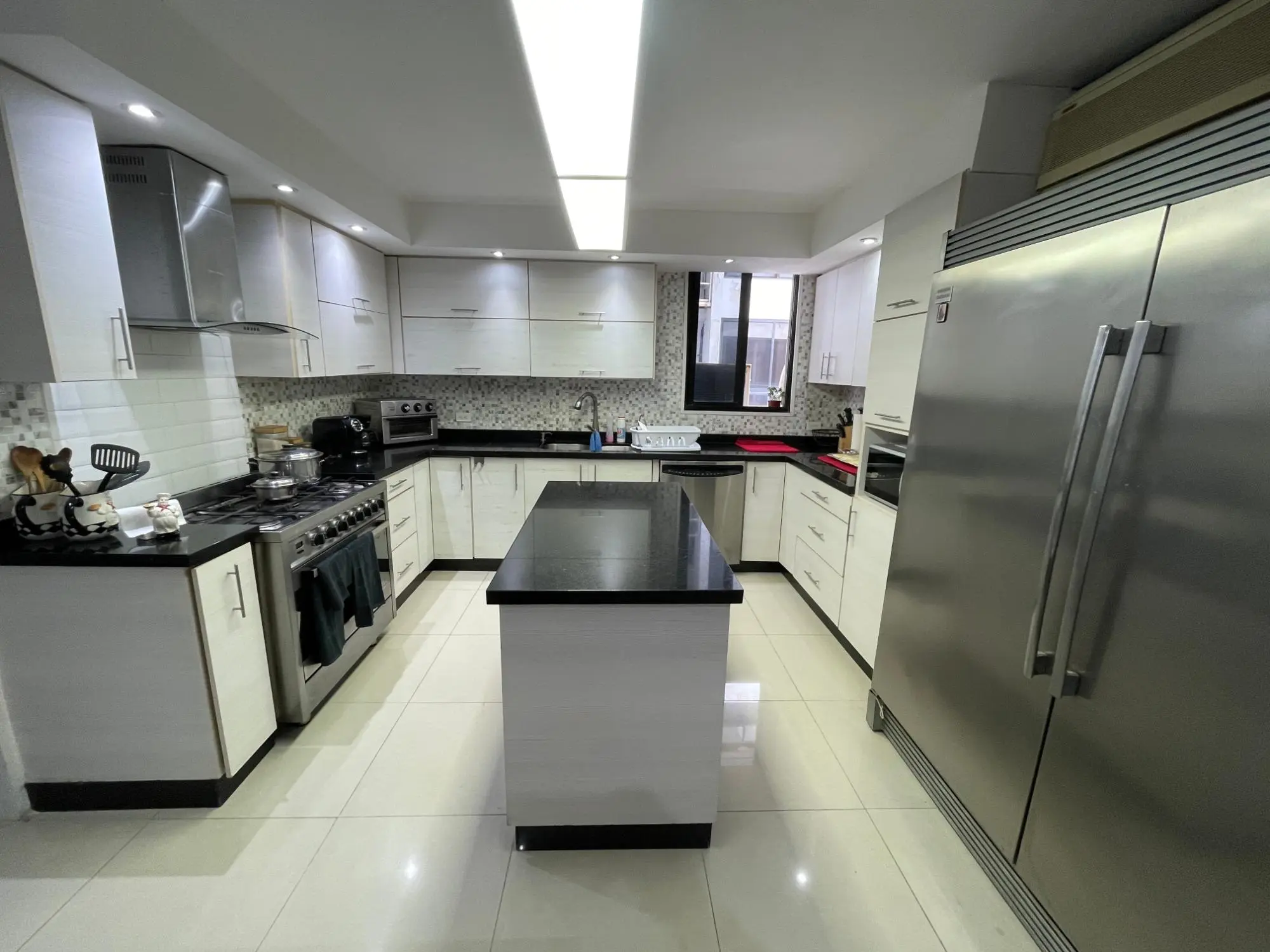 Condesa Del Mar Remodelado Y Amoblado (avenida Balboa) #29 - Photo 31