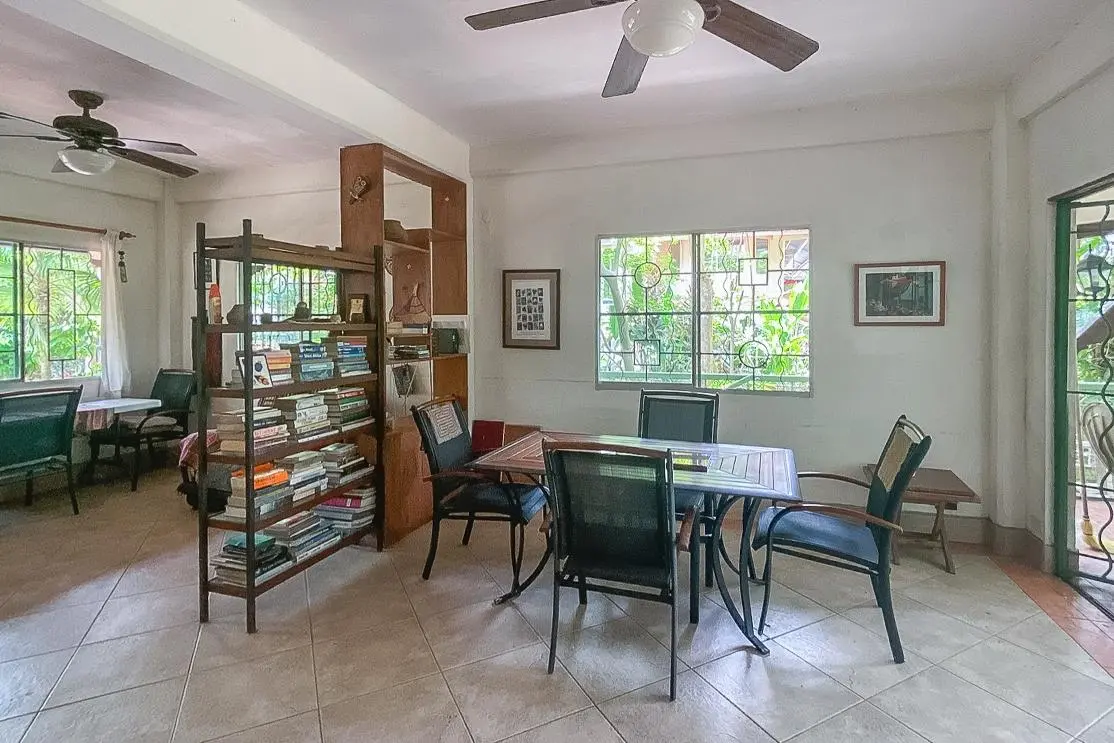 Calle Círculo Cirrone #244a - Photo 12