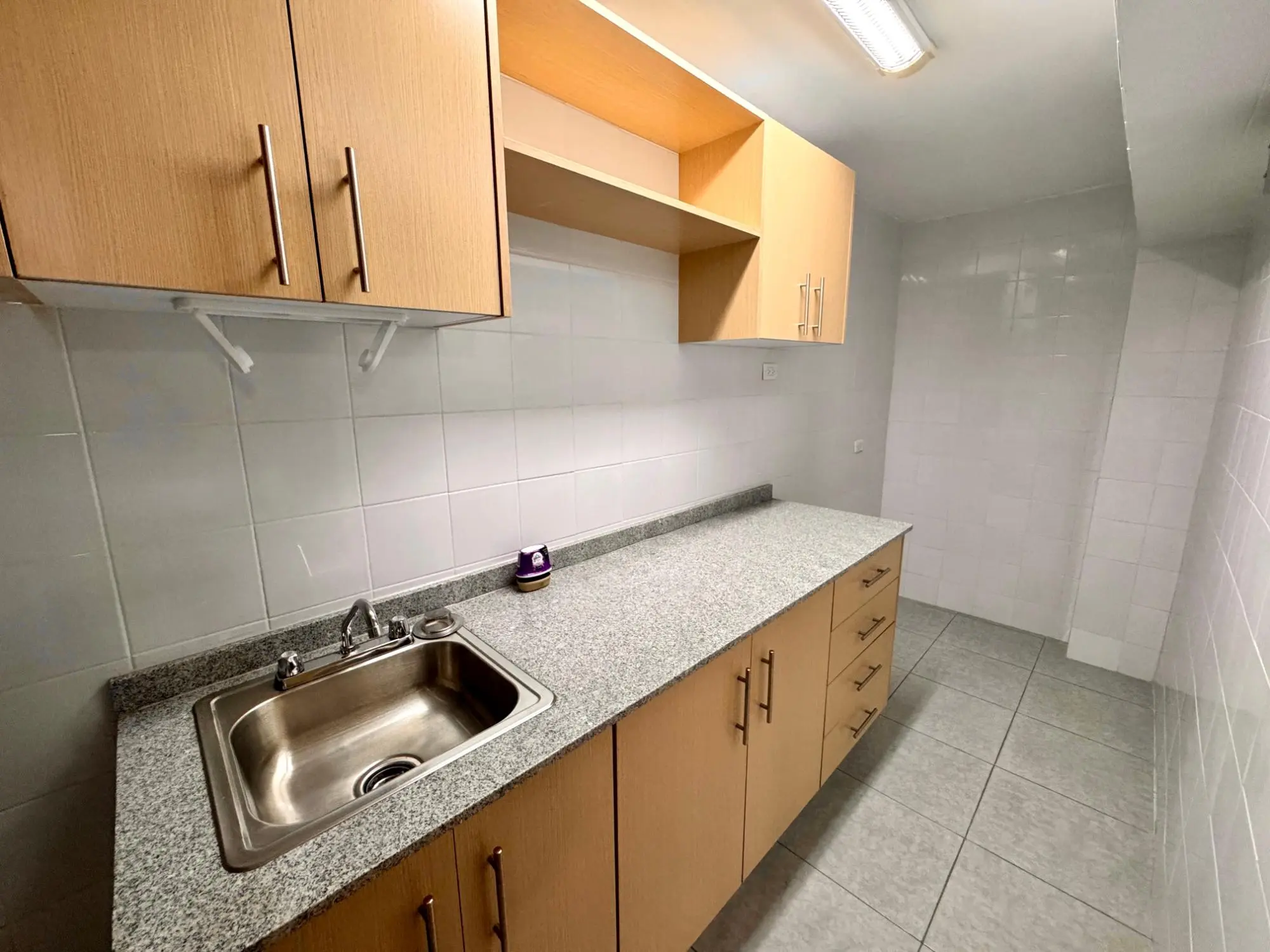 Edicio Juan Pablo Ii, Carrasquilla #10 - Photo 11