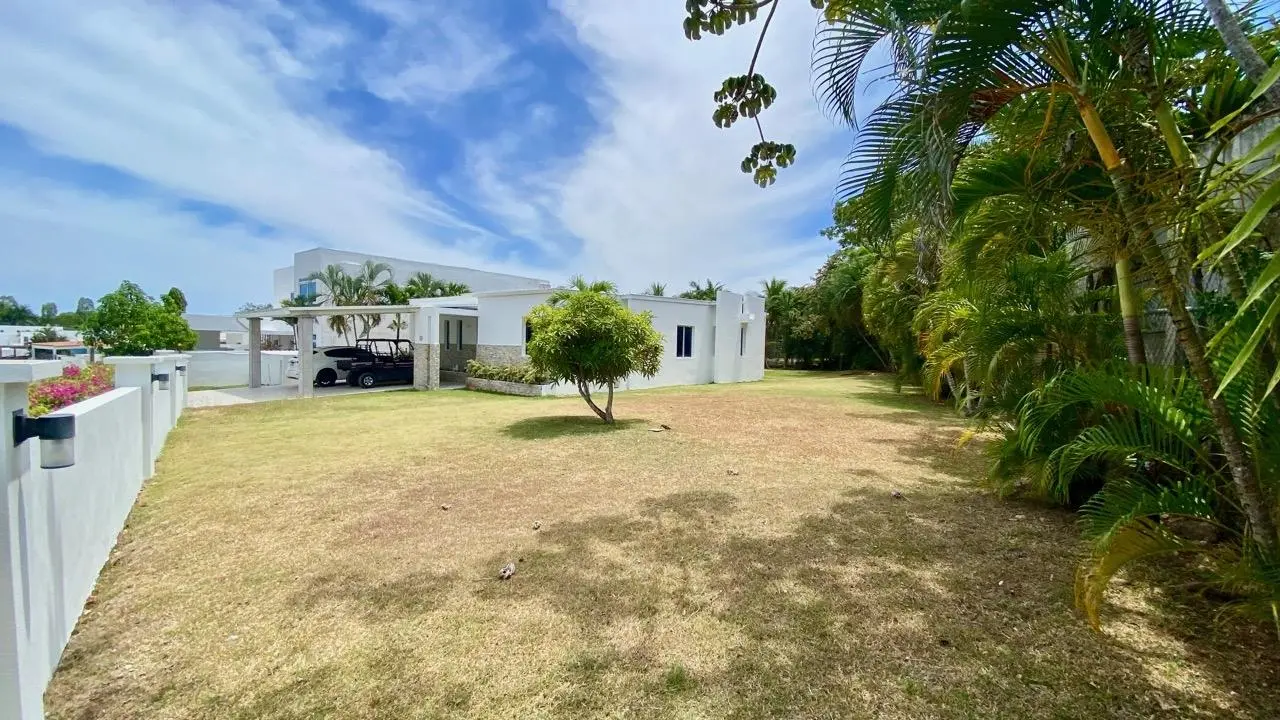 Calle Las Villas ##44 - Photo 15