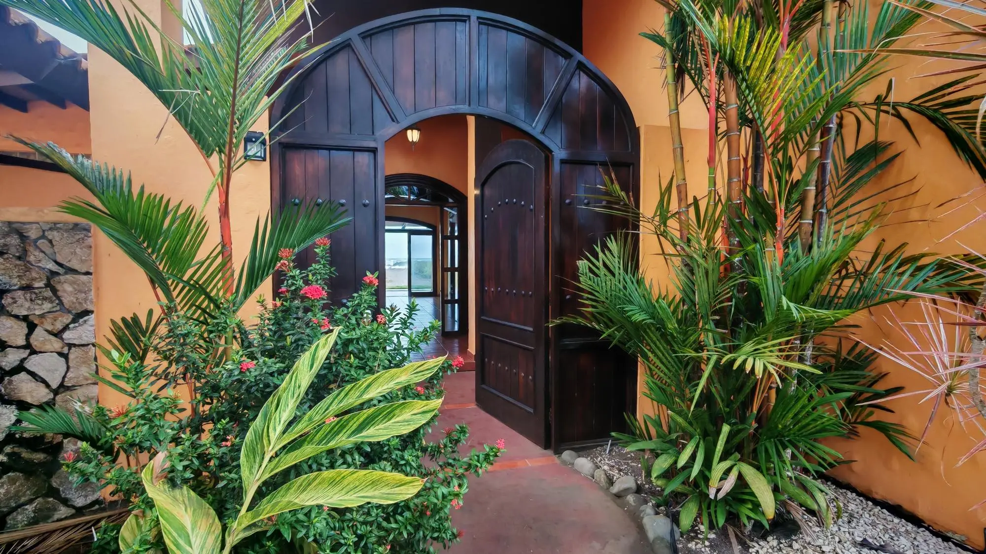 Las Villas , Barqueta Beach House - Photo 8