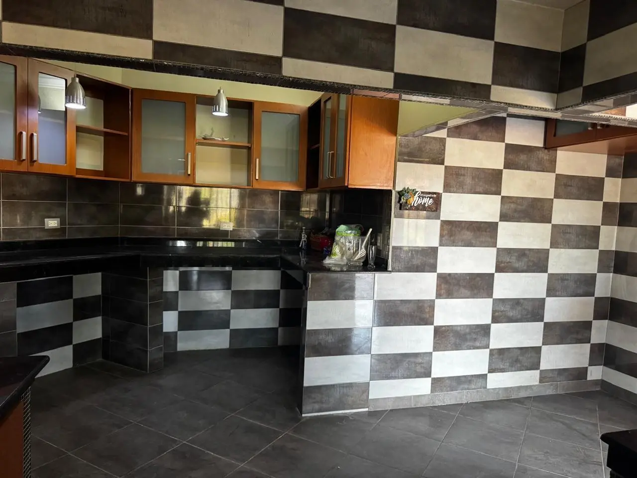 La Riviera, Calle A David - Photo 8