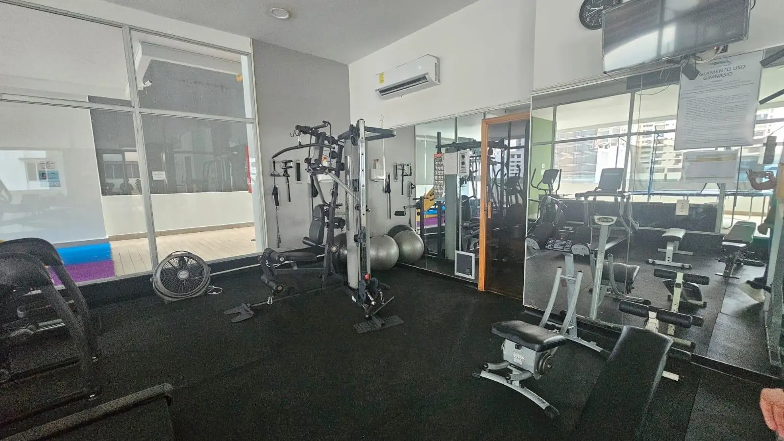 Calle 56 Este, Urbanizacion Obarrio, Ciudad De Panama #13-3 - Photo 13