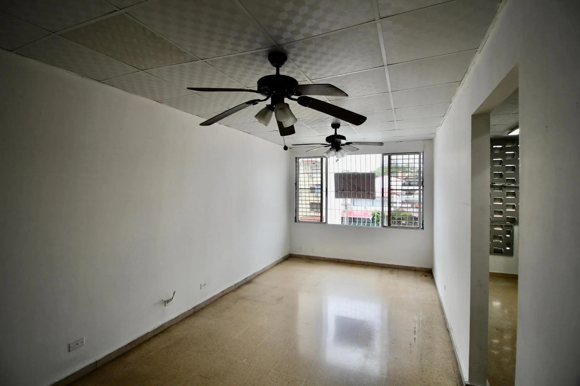 Via España, Pueblo Nuevo #4 - Photo 4