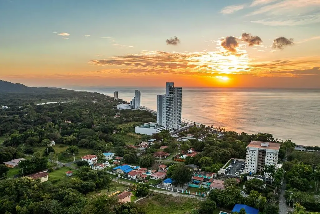 nueva gorgona, ave. loren élizabeth, lote terreno s/n, chame