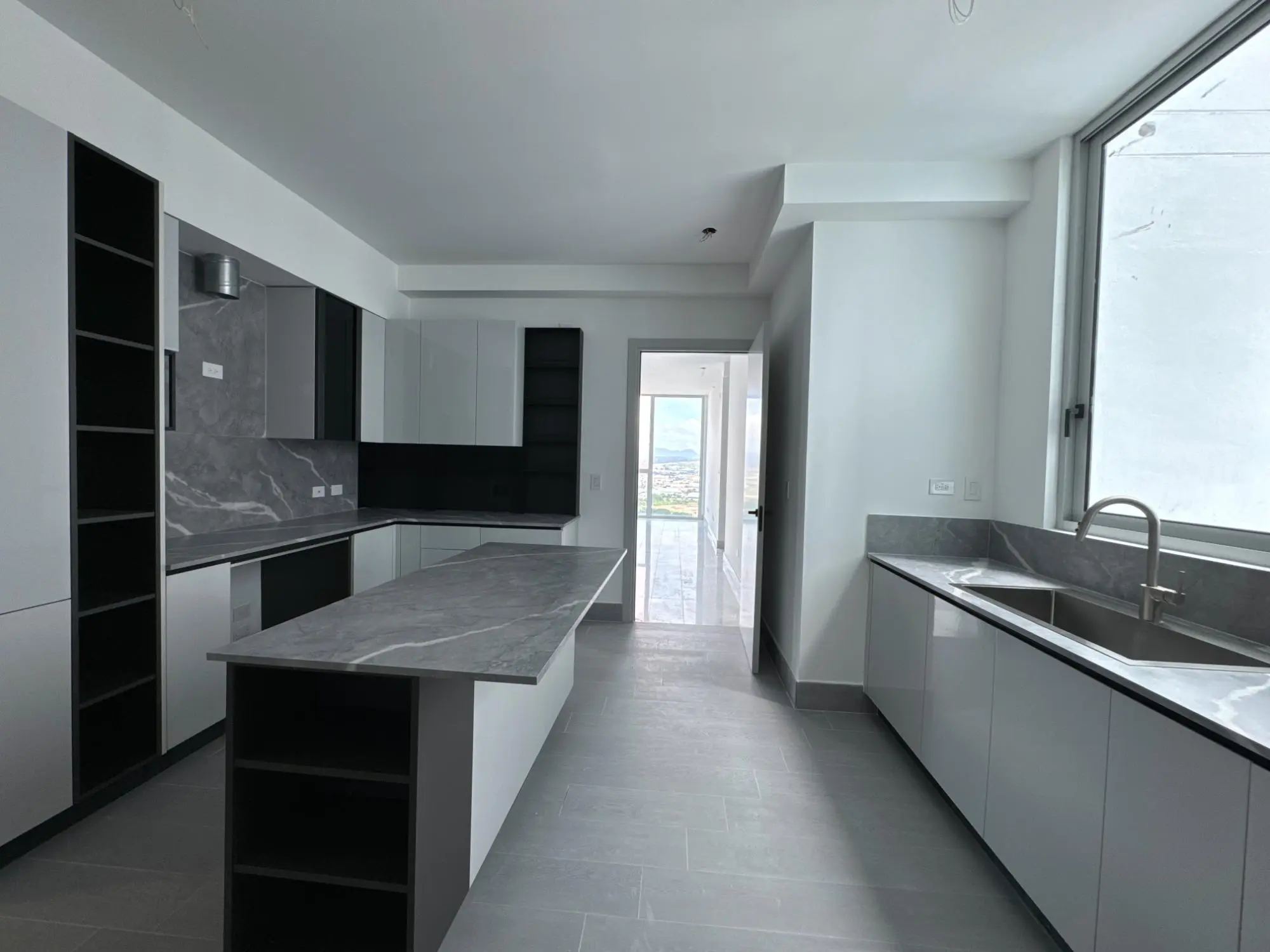 The Ivy, Santa Maria #0 - Photo 3