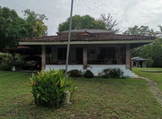 urbanización santa isabel, río mar