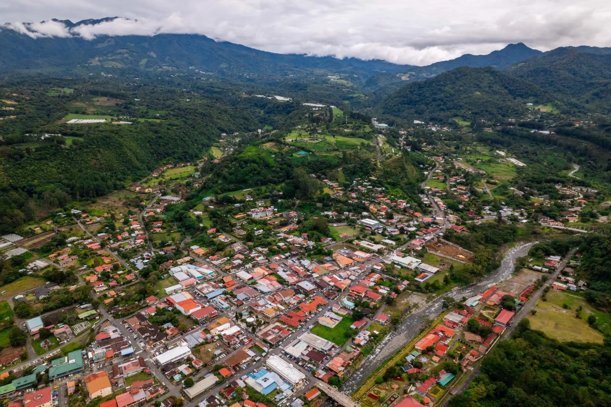 0 chiriquí, boquete, bajo boquete, edificio doña andrea, apto. l-12 #l-12