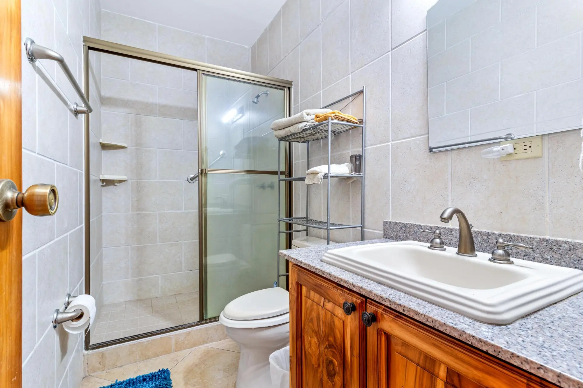 0 Chiriquí, Boquete, Bajo Boquete, Edificio Doña Andrea, Apto. L-12 #l-12 - Photo 43