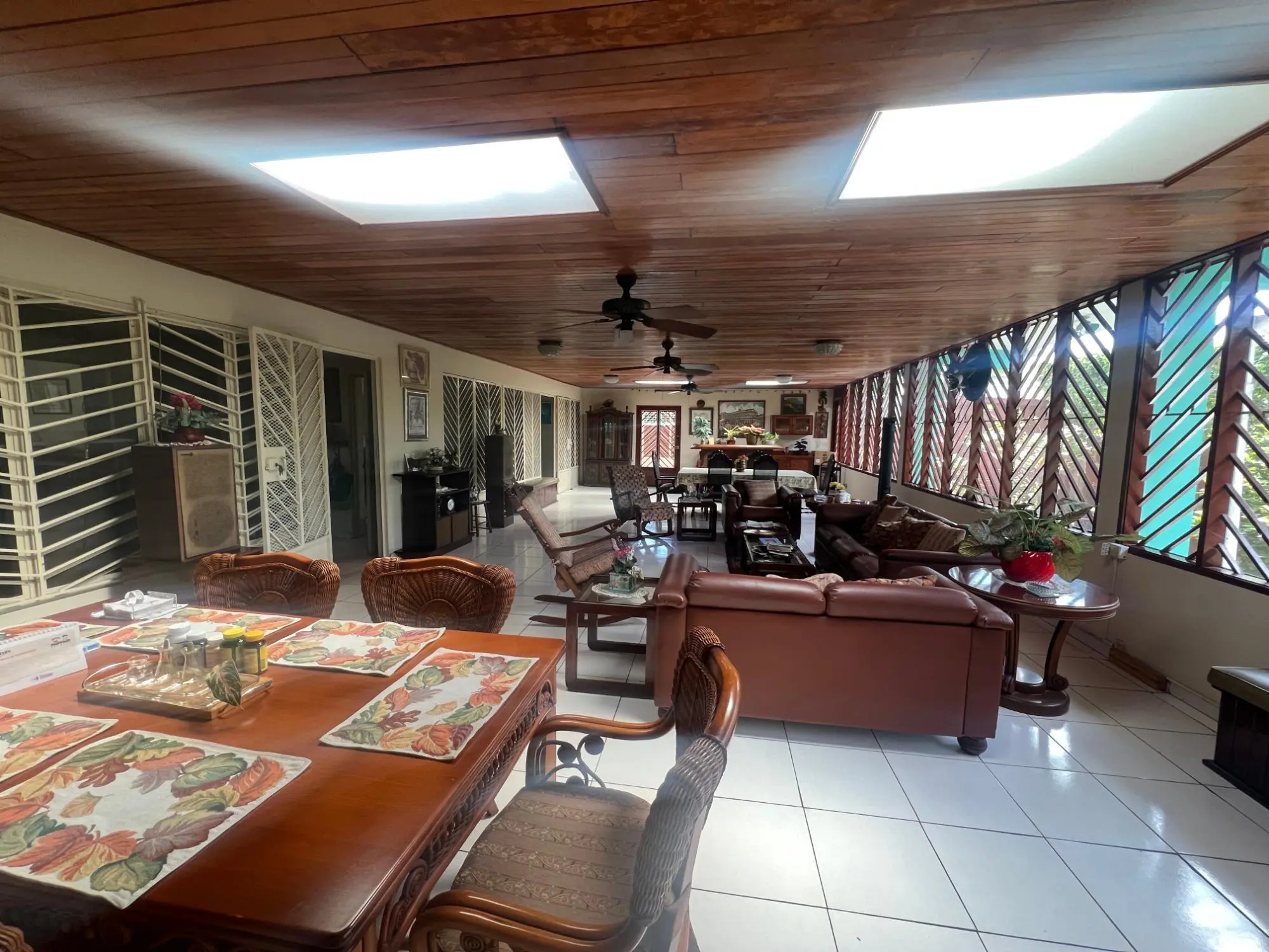 Casa Comercial Calle Principal Chanis - Photo 5