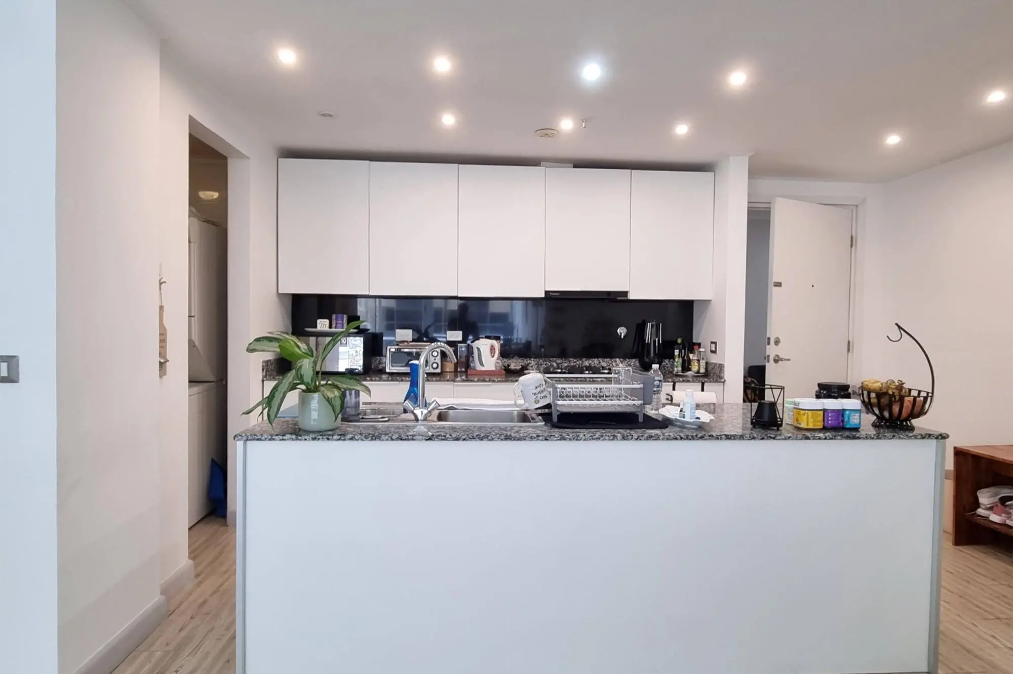 Calle 76 Este #10b - Photo 7