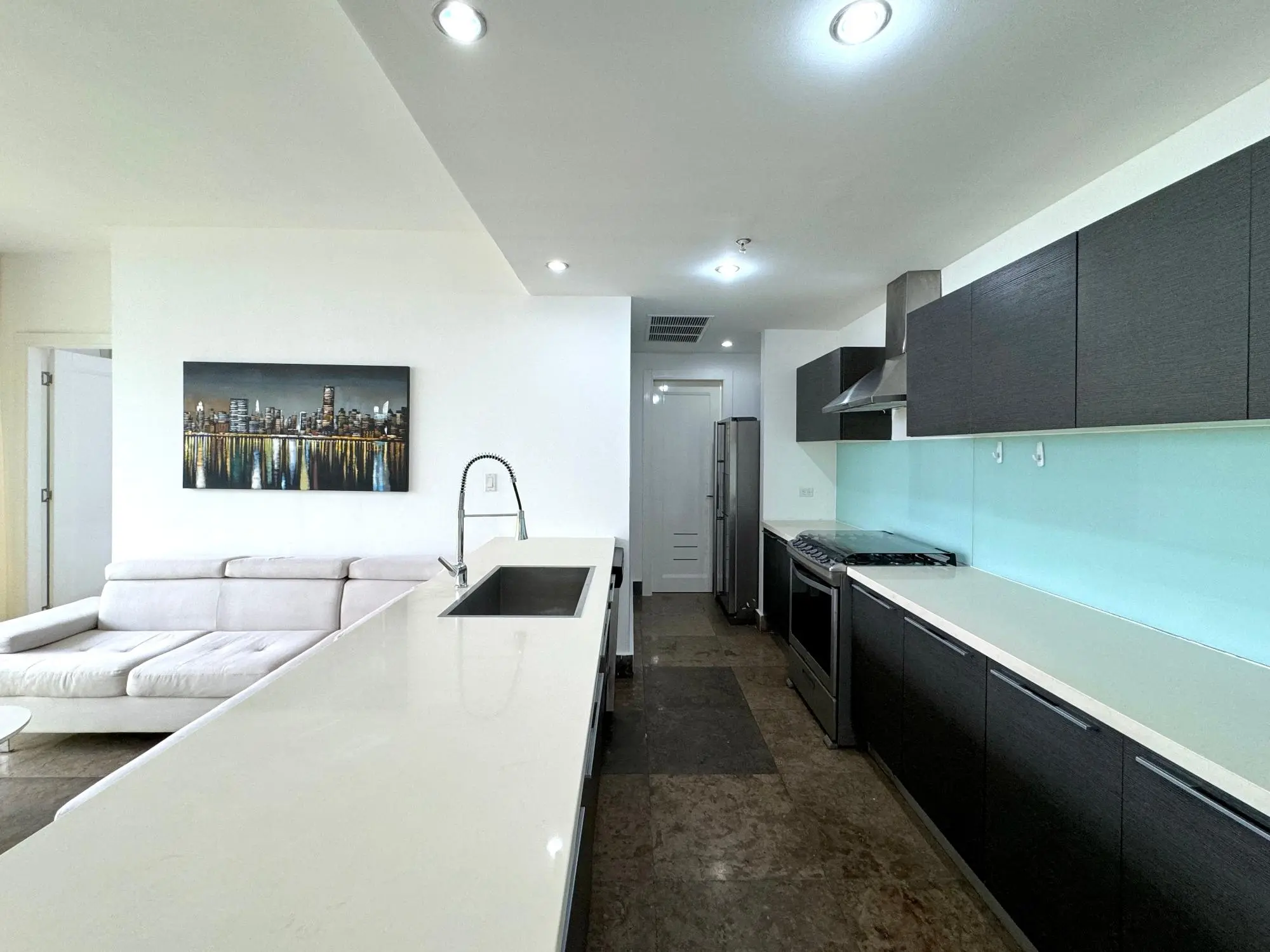 Yoo Panama #43f - Photo 10