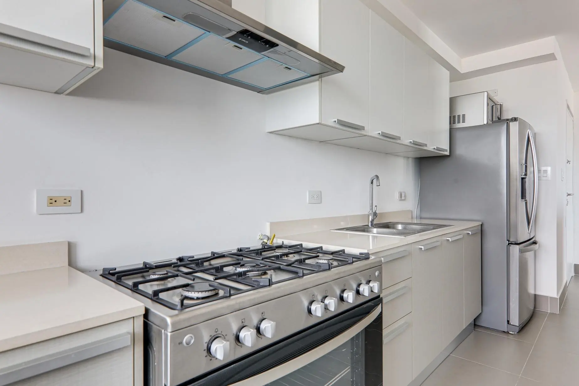 Ph Altamira Residences, Bella Vista #25e - Photo 25