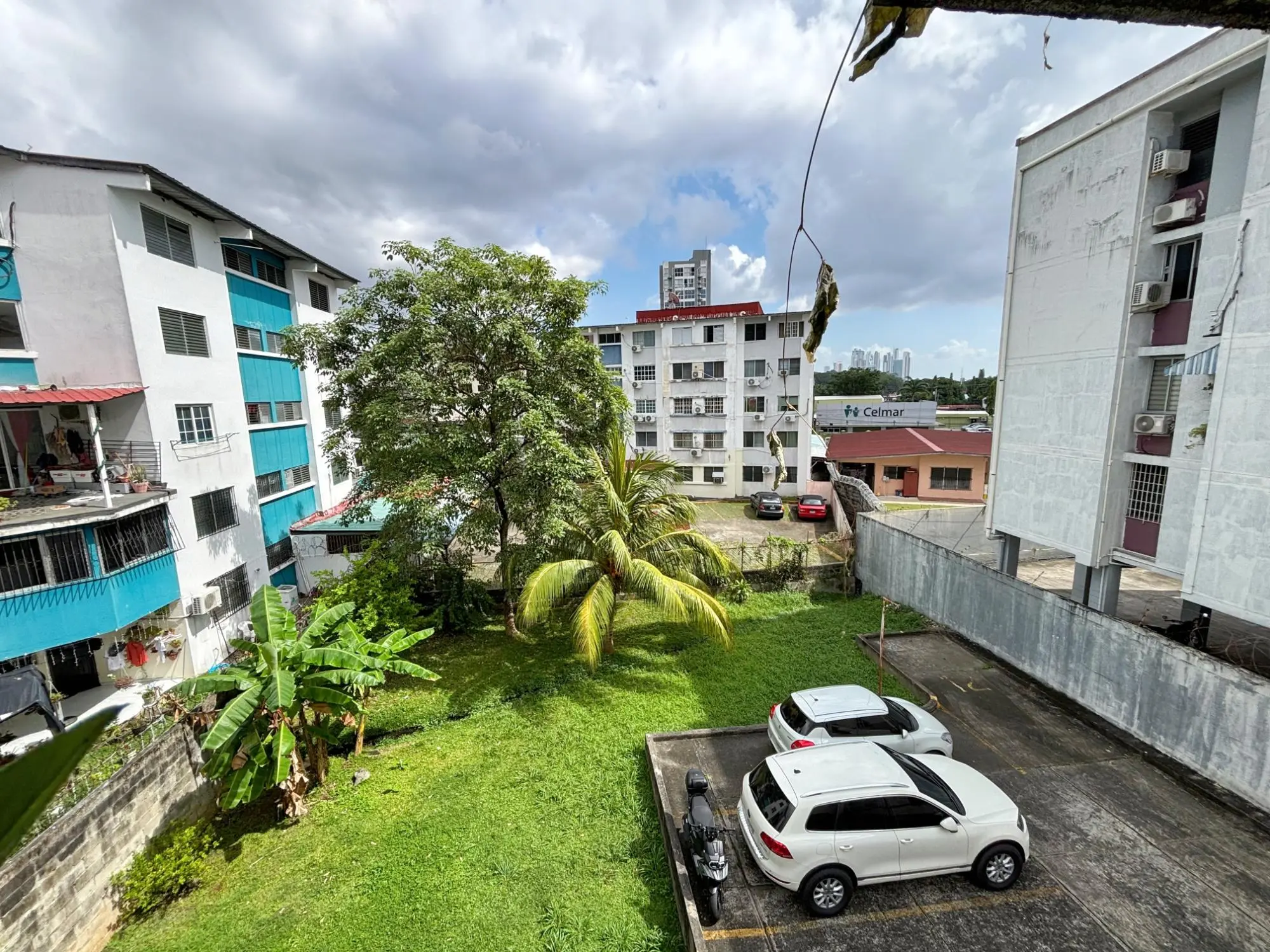 Parque Lefevre #7 - Photo 3