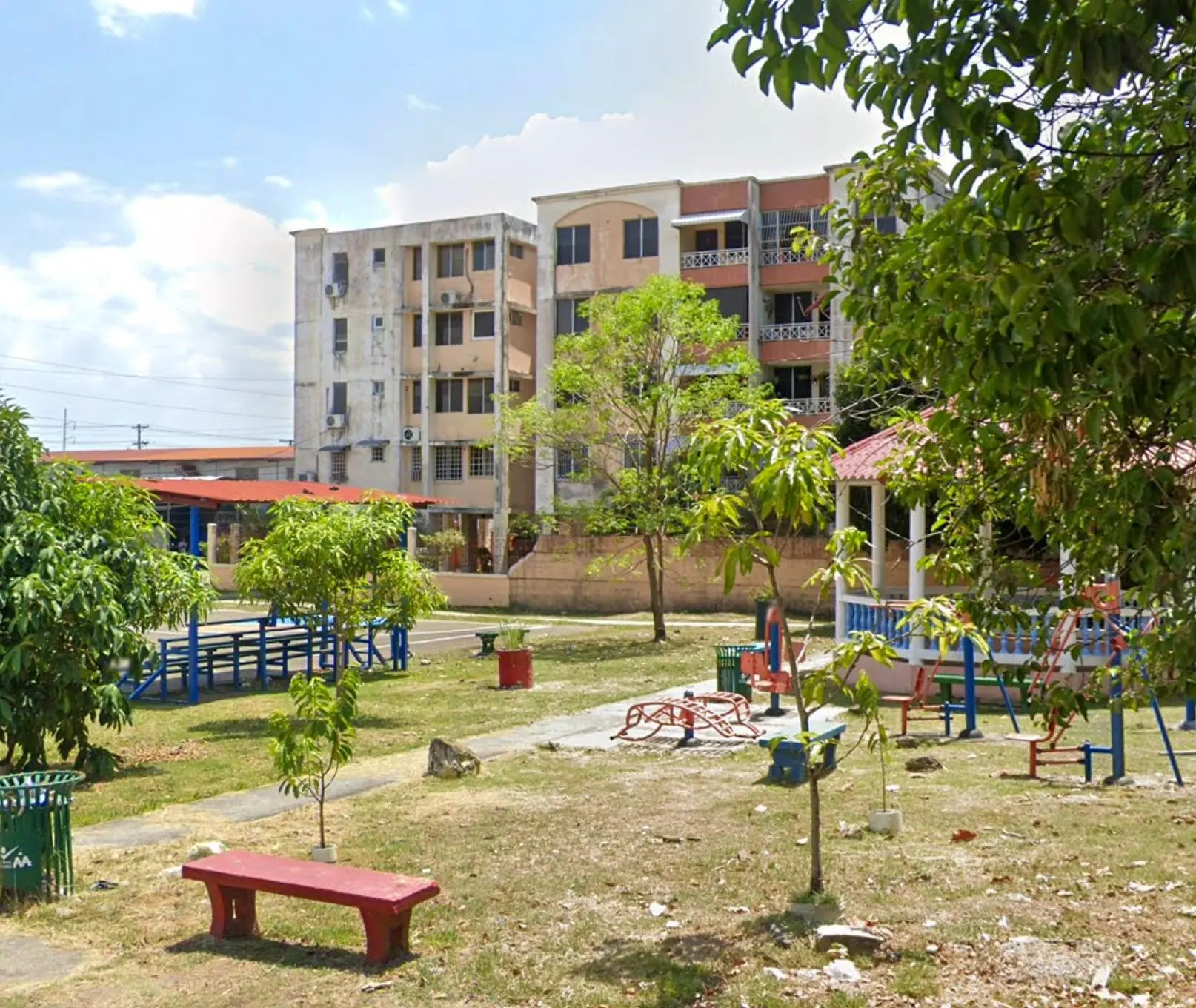 Rio Abajo Calle 111 Oeste #4 - Photo 10