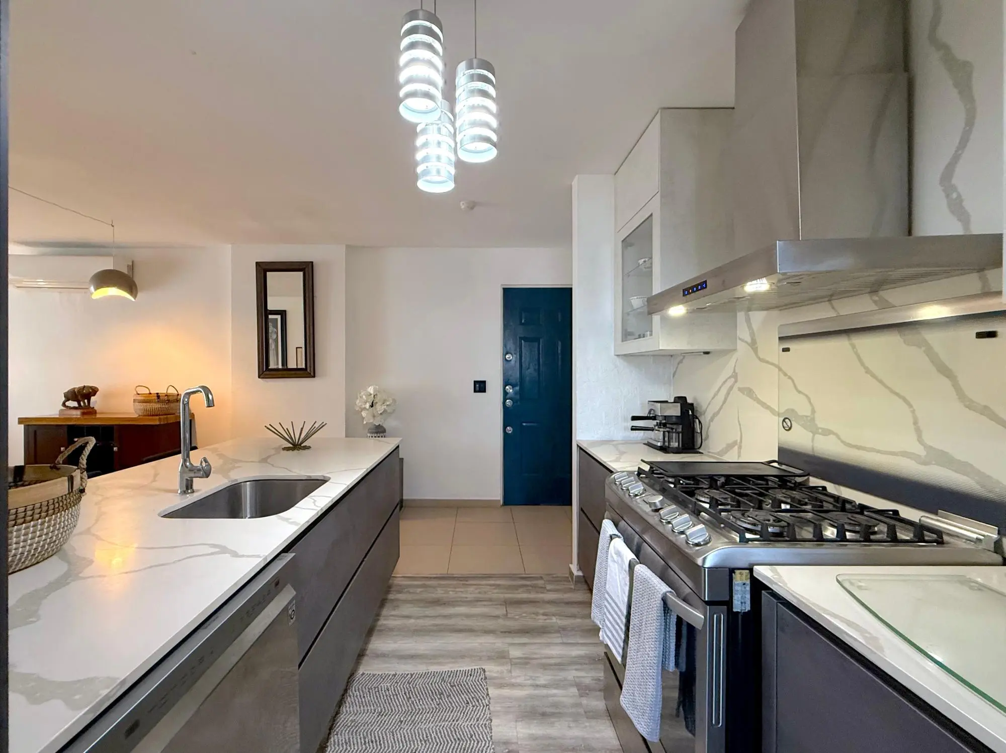 Metric #8d - Photo 45