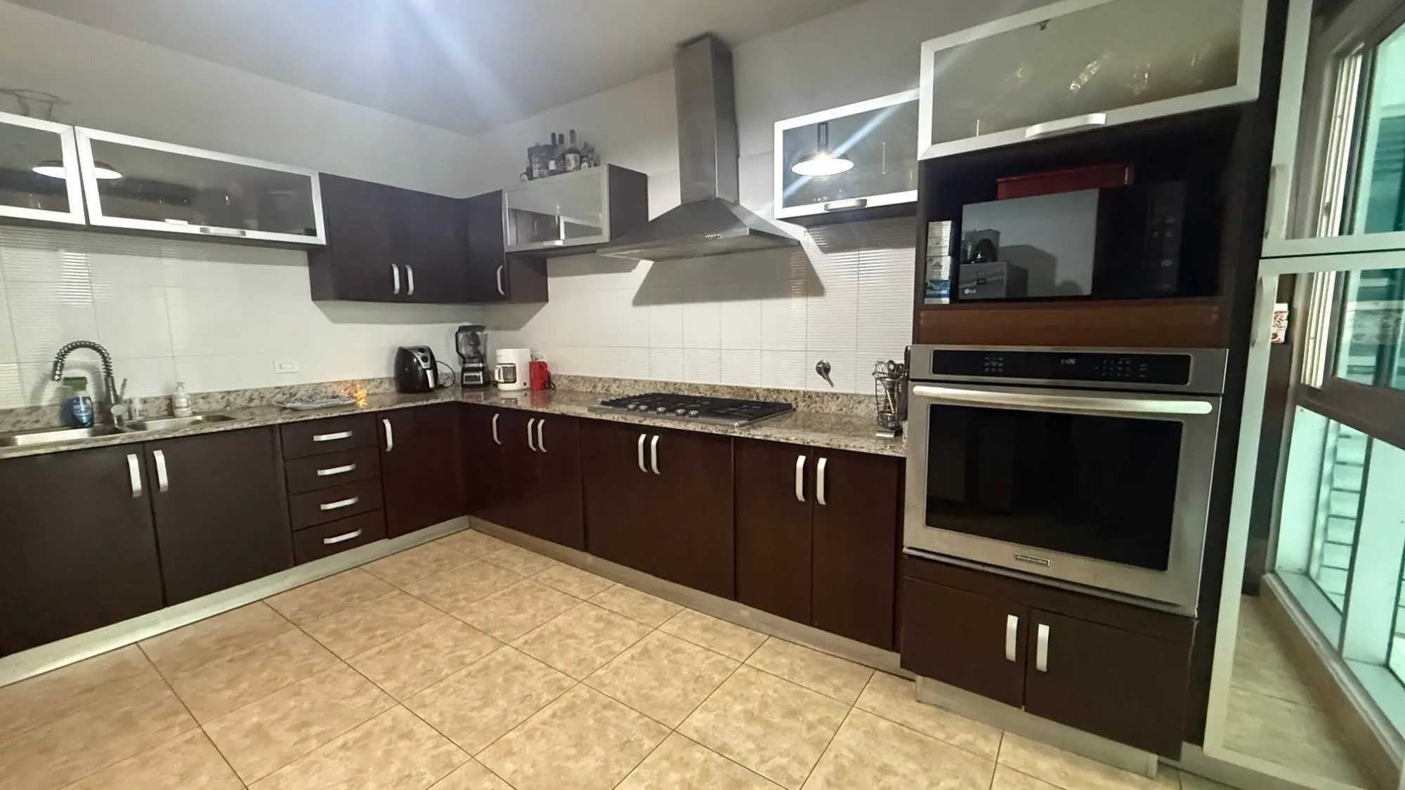 8 C Avenidad La Rotanda Con Calle Mira Mar Costa Del Este #8 C - Photo 9