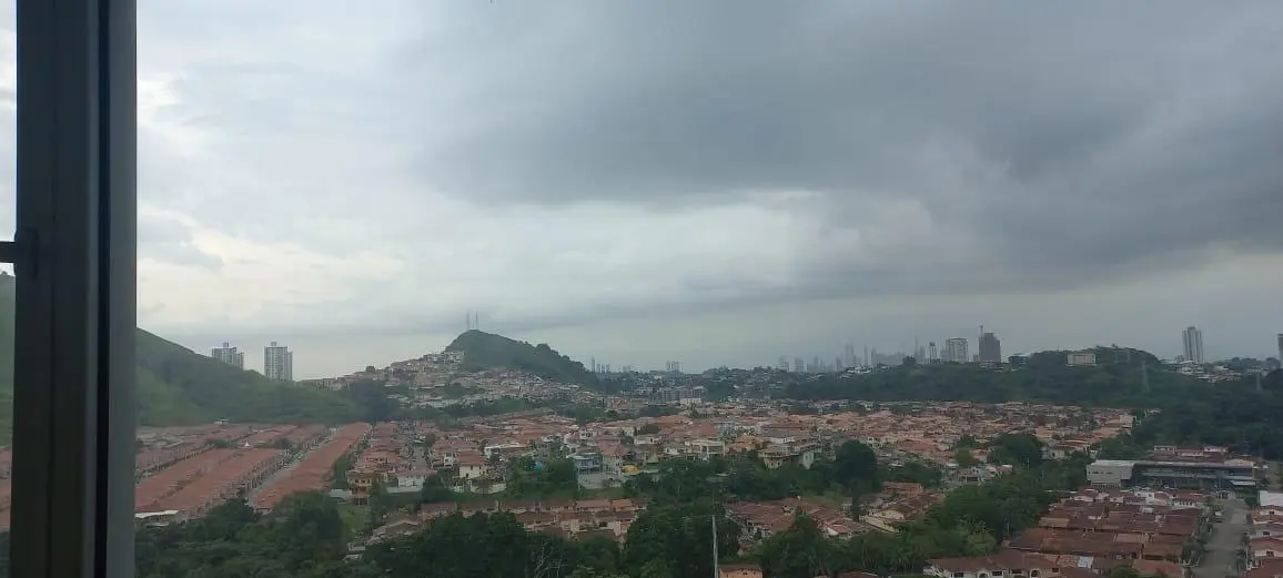 Altos De Panamá #4 H - Photo 6