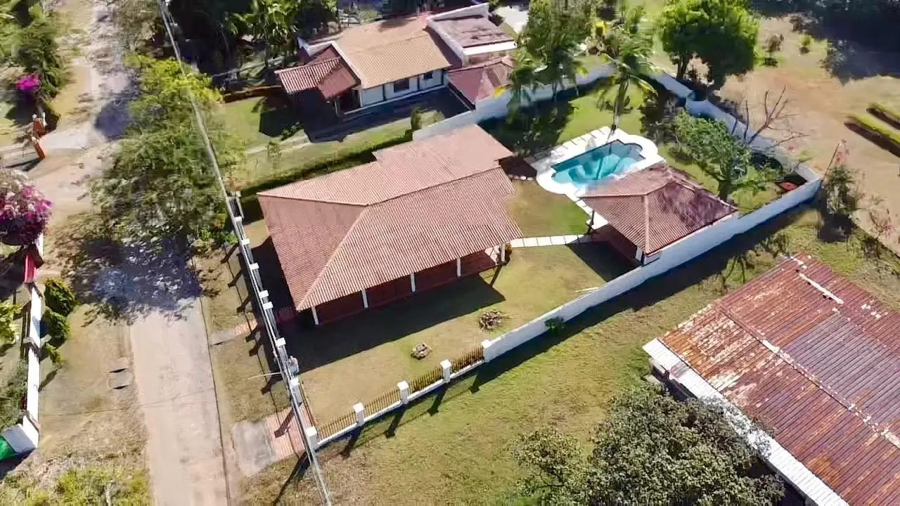 36a calle las acacias #g