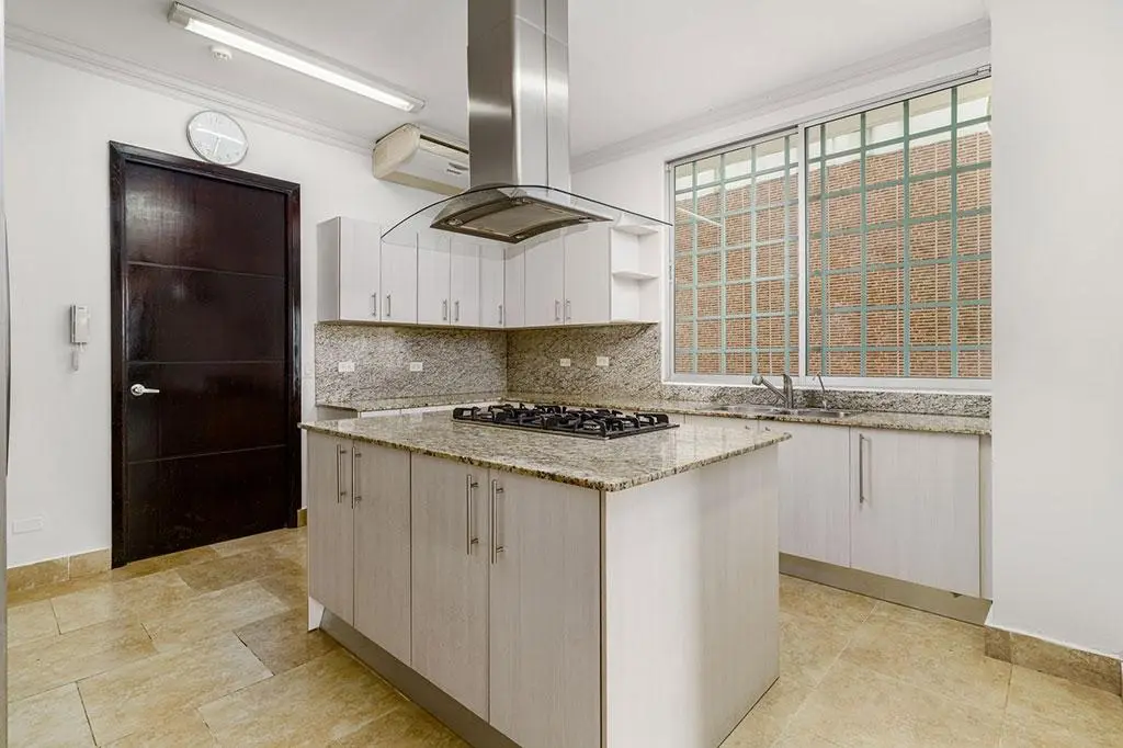 1-b Calle 76 Este - Premier Loft #1-b - Photo 26