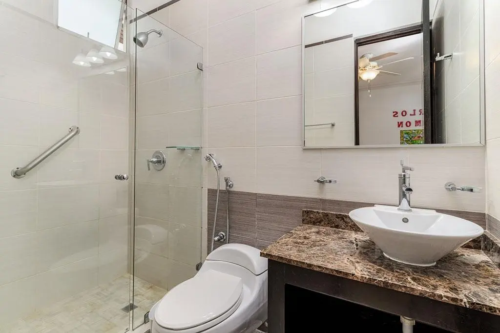 1-b Calle 76 Este - Premier Loft #1-b - Photo 81