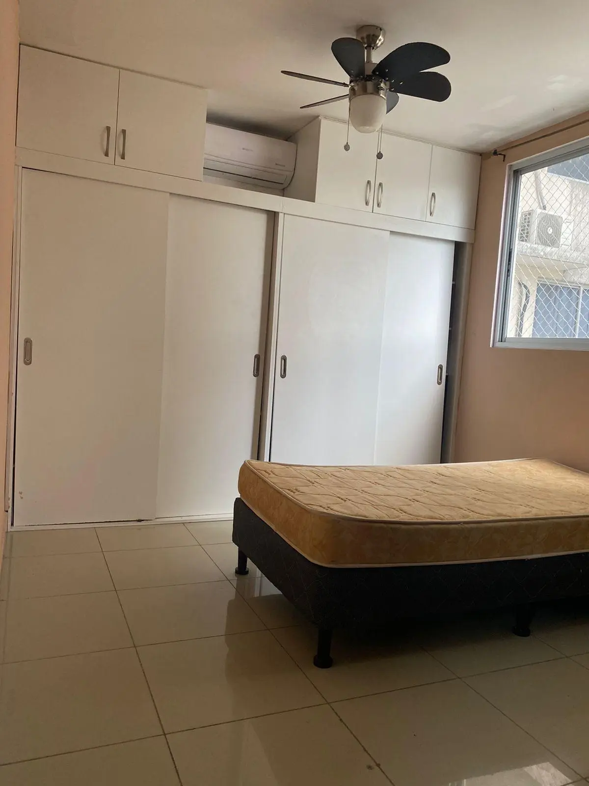 Ph Centennial (p. Lefevre), Ave. Cincuentenario #8b-5 - Photo 11