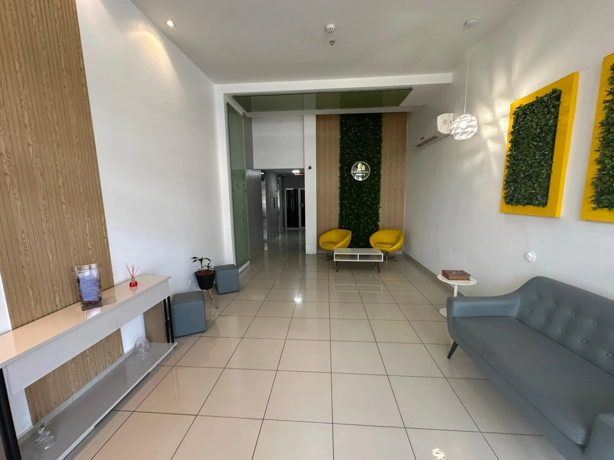 Ph Centennial (p. Lefevre), Ave. Cincuentenario #8b-5 - Photo 29