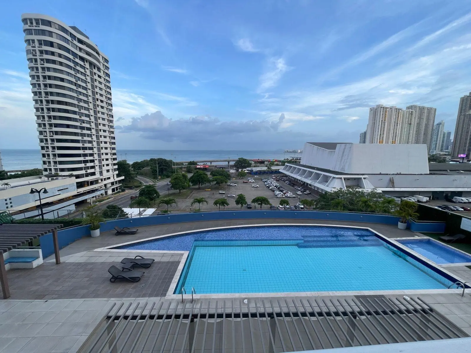 Luxury Condos for Sale in Panama City with City Views - real estate collection