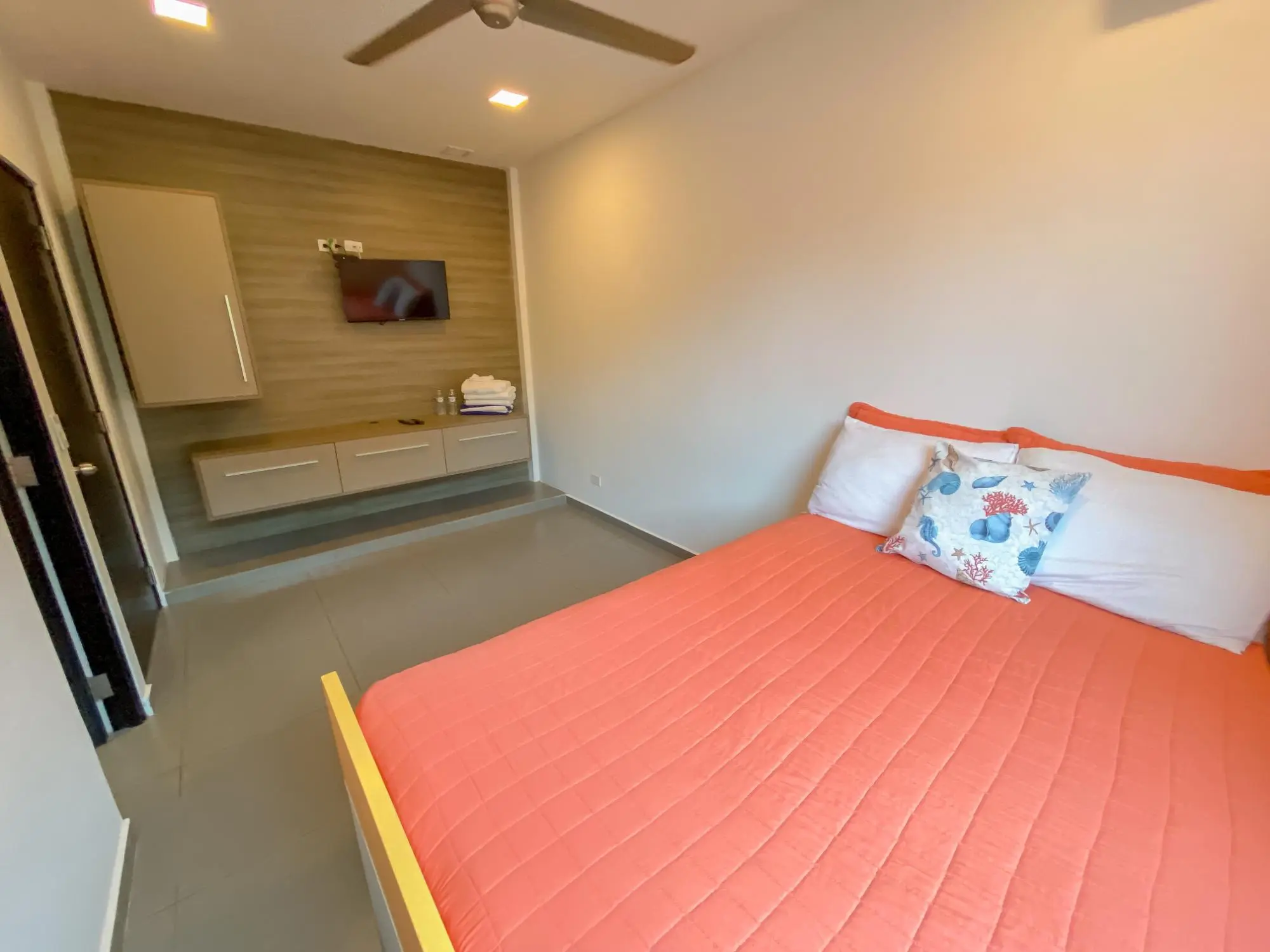 Res. Costa Esmeralda, San Carlos,pmá Oeste ##192-a - Photo 37